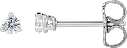 1/6 Ctw Lab-Grown Diamond 3-Prong Basket Style Stud Earrings