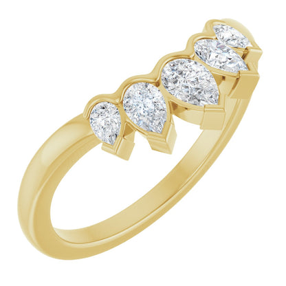 1/2 Ctw Pear Lab-Grown Diamond Contour Band