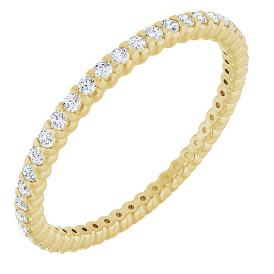 1/2 Ctw Lab-Grown Diamond Eternity Band