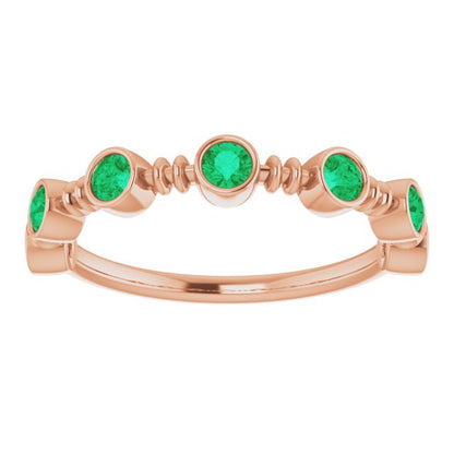 Lab-Grown Emerald Bezel-Set Ring - Rose Gold