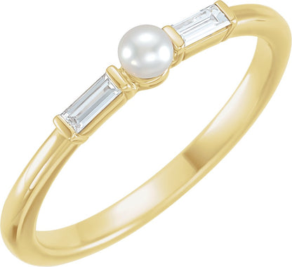 White Seed Pearl And 1/8 Ctw Diamond Ring - Yellow Gold